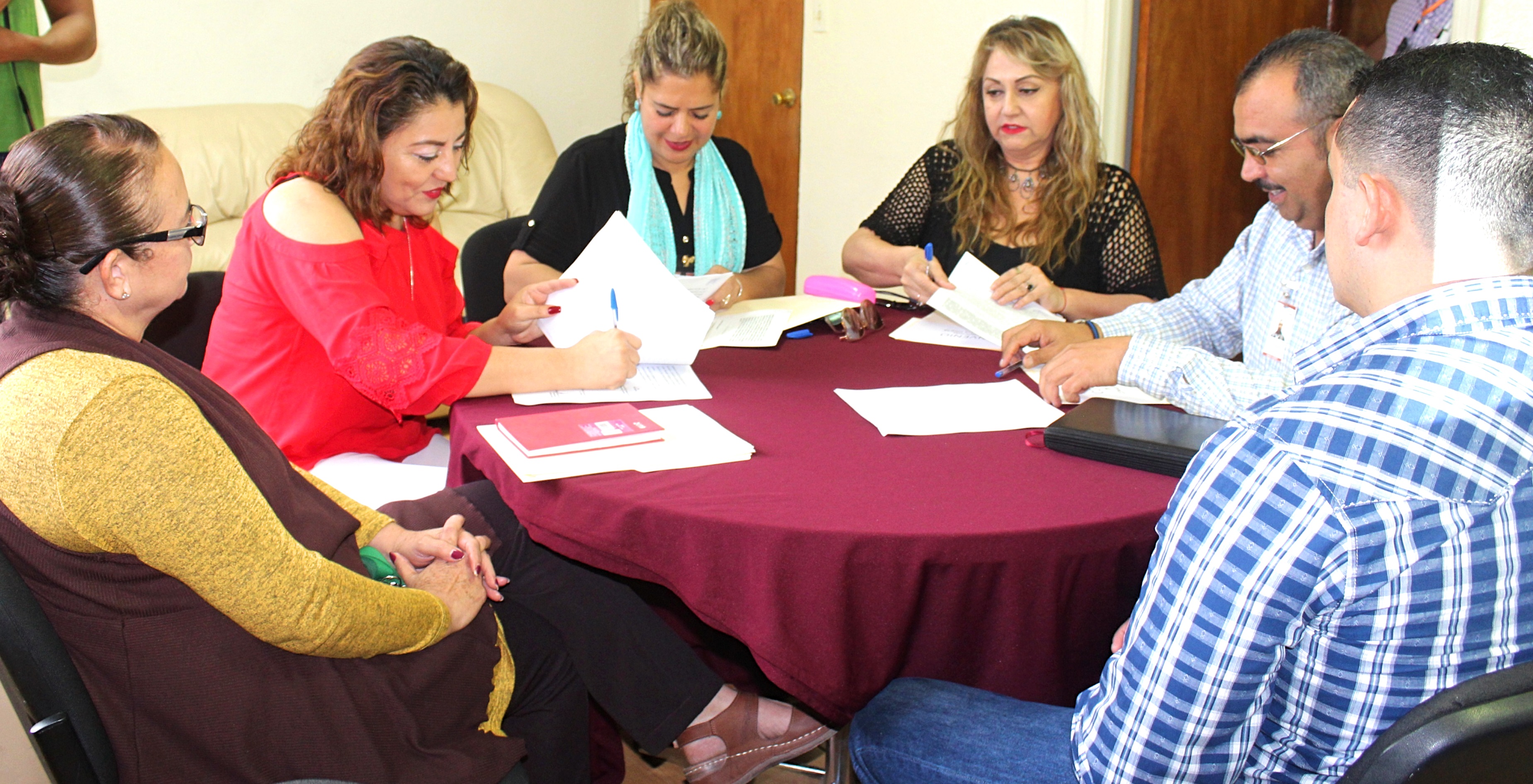 Conalep Agua Prieta Firma Convenio de Colaboración con DIF Municipal.