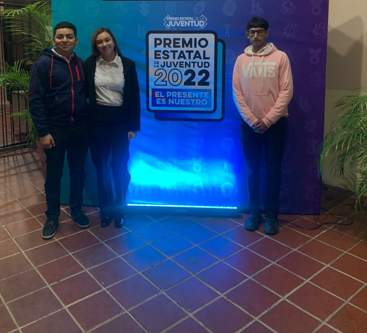 Alumnos de CONALEP Plantel Nacozari Resultan  Semifinalistas en el “Premio Estatal de la Juventud 2022